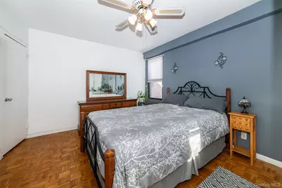 166 Pearsall Drive #5E, Mount Vernon, NY 10552 - Photo 19