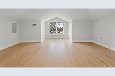 176-12 Kildare Road, Jamaica, NY 11432 - Photo 29