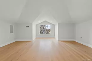 176-12 Kildare Rd, Jamaica, NY 11432 - Photo 29