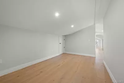 176-12 Kildare Road, Jamaica, NY 11432 - Photo 31