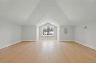 176-12 Kildare Rd, Jamaica, NY 11432 - Photo 35