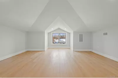 176-12 Kildare Road, Jamaica, NY 11432 - Photo 27