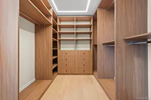 176-12 Kildare Rd, Jamaica, NY 11432 - Photo 17