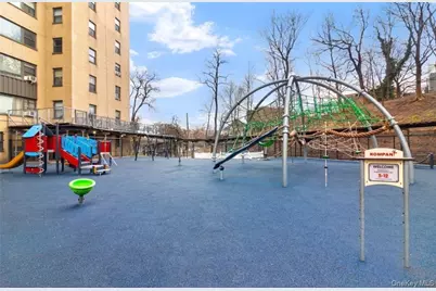 8 Fordham Hill Oval #17F, Bronx, NY 10468 - Photo 17