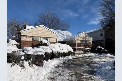 1800 Dutch Broadway, Elmont, NY 11003 - Photo 7