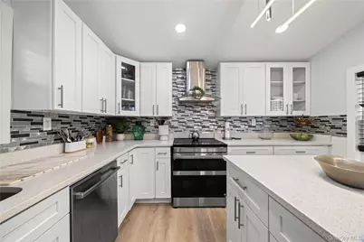 1805 Lacombe Avenue, Bronx, NY 10473 - Photo 9