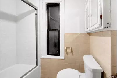 11 N 6th Avenue, Mount Vernon, NY 10550 - Photo 11