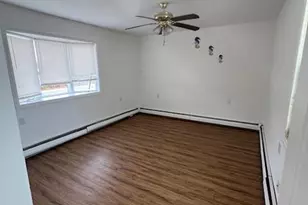 817 Ocean St, Lindenhurst, NY 11757 - Photo 5