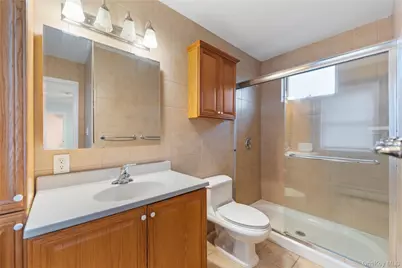 627 Buxton Avenue, West Hempstead, NY 11552 - Photo 15