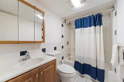 627 Buxton Avenue, West Hempstead, NY 11552 - Photo 17