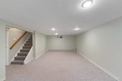 627 Buxton Avenue, West Hempstead, NY 11552 - Photo 19