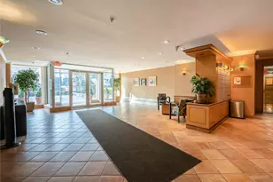 25 Park Pl, Great Neck, NY 11021 - Photo 23