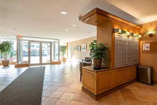 25 Park Pl, Great Neck, NY 11021 - Photo 25