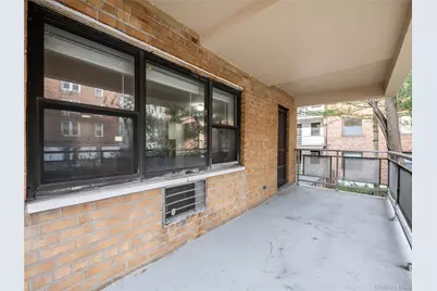 25 Park Place #2C, Great Neck, NY 11021 - Photo 21