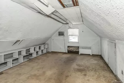 5 Preston Lane, Hicksville, NY 11801 - Photo 5