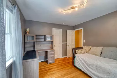 4 Verplanck Avenue, Hopewell Junction, NY 12533 - Photo 17