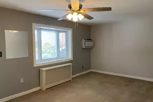 261-53 Langston, Glen Oaks, NY 11004 - Photo 3