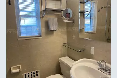 261-53 Langston #E-1st fl, Glen Oaks, NY 11004 - Photo 11