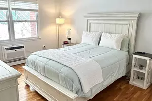 12 Danbury Ct, Suffern, NY 10901 - Photo 9