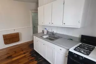 108 Winnikee Ave, Poughkeepsie, NY 12601 - Photo 3