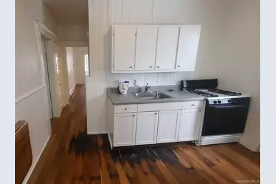 108 Winnikee Avenue #2, Poughkeepsie, NY 12601 - Photo 1