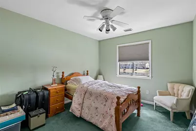 157 Hidden Ponds Circle, Smithtown, NY 11787 - Photo 19