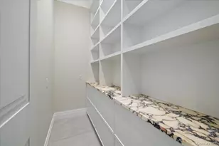 772 Park Ln, Woodmere, NY 11581 - Photo 17