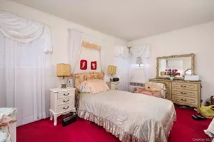 9 Walnut Pl, Massapequa, NY 11758 - Photo 9