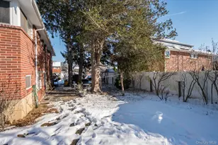 9 Walnut Pl, Massapequa, NY 11758 - Photo 15