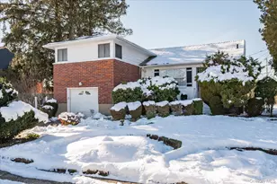 9 Walnut Pl, Massapequa, NY 11758 - Photo 13