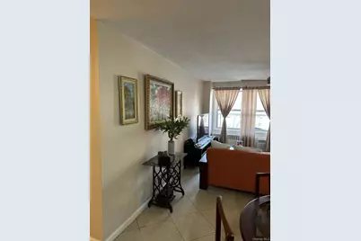 2550 Olinville Avenue #3D, Bronx, NY 10467 - Photo 7