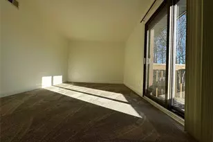 67 Bailey Ct, Middle Island, NY 11953 - Photo 9