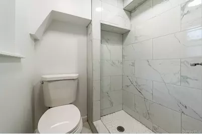 1913 Barnes Avenue, Bronx, NY 10462 - Photo 21