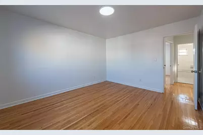 1913 Barnes Avenue, Bronx, NY 10462 - Photo 15