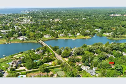 424 Main Street, Quiogue, NY 11978 - Photo 3