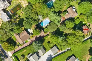 424 Main St, Quiogue, NY 11978 - Photo 17