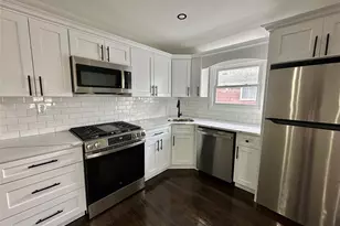 254-16 Craft Ave, Rosedale, NY 11422 - Photo 5