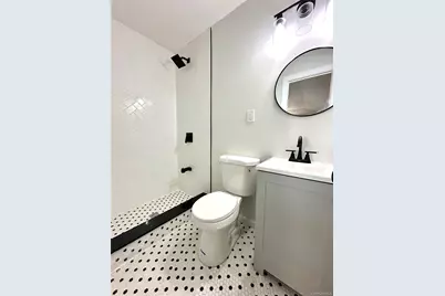 25416 Craft Avenue #2, Rosedale, NY 11422 - Photo 11