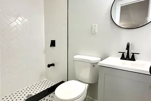 254-16 Craft Ave, Rosedale, NY 11422 - Photo 11