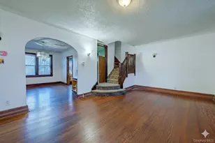 111-20 145th St, Jamaica, NY 11435 - Photo 7