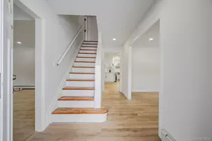 15 Terry Ct, North Babylon, NY 11703 - Photo 11