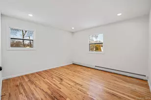 15 Terry Ct, North Babylon, NY 11703 - Photo 21