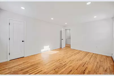 15 Terry Court, North Babylon, NY 11703 - Photo 17