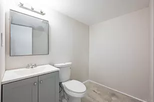 15 Terry Ct, North Babylon, NY 11703 - Photo 29