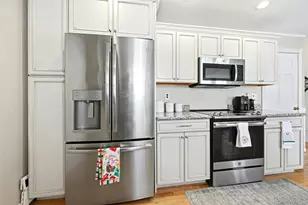 7 Herdman Ct, Middle Island, NY 11953 - Photo 13