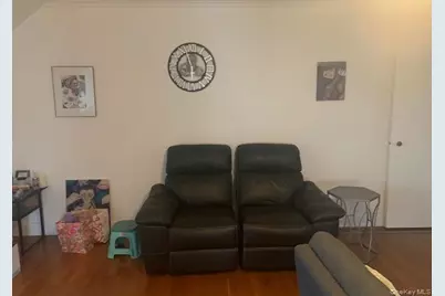 135 E Olive Street #Upper, Long Beach, NY 11561 - Photo 5