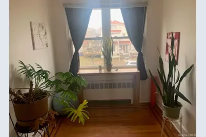 135 E Olive Street #Upper, Long Beach, NY 11561 - Photo 7