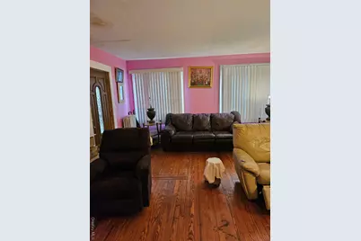 54 W Marshall Street, Hempstead, NY 11550 - Photo 3