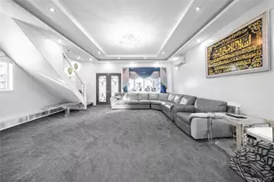 166-02 76th Ave, Fresh Meadows, NY 11366 - Photo 7