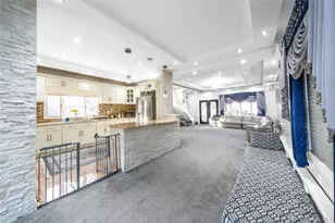 166-02 76th Ave, Fresh Meadows, NY 11366 - Photo 5